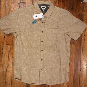 VISSLA Button Down Shirt NWT